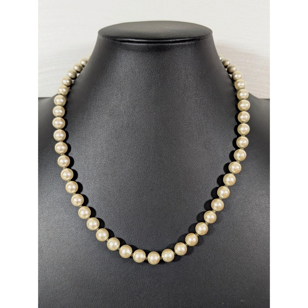 Vintage S.H Magnetic Faux Pearl Necklace 18"‎ Heavy Beads